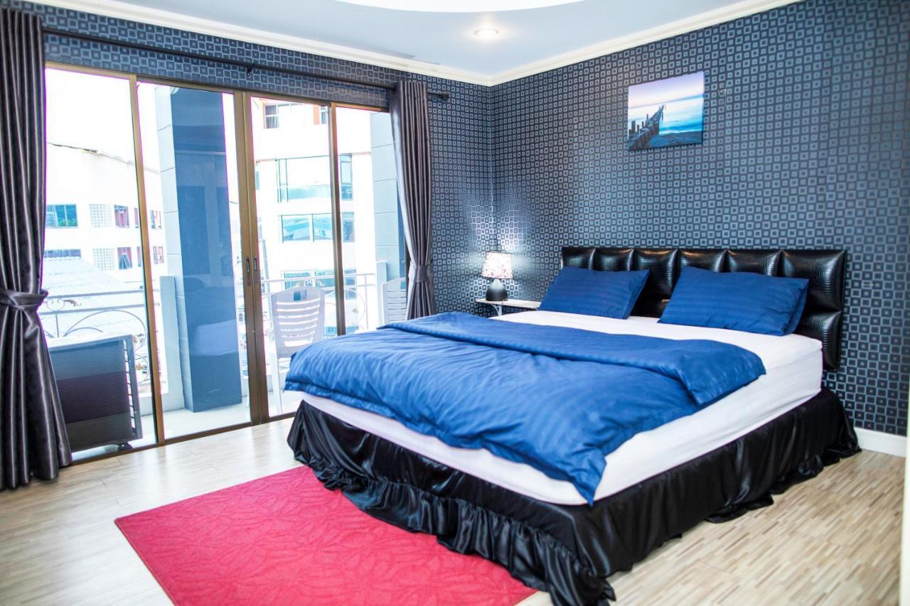 Merry Inn Suites Pattaya ภายนอก รูปภาพ