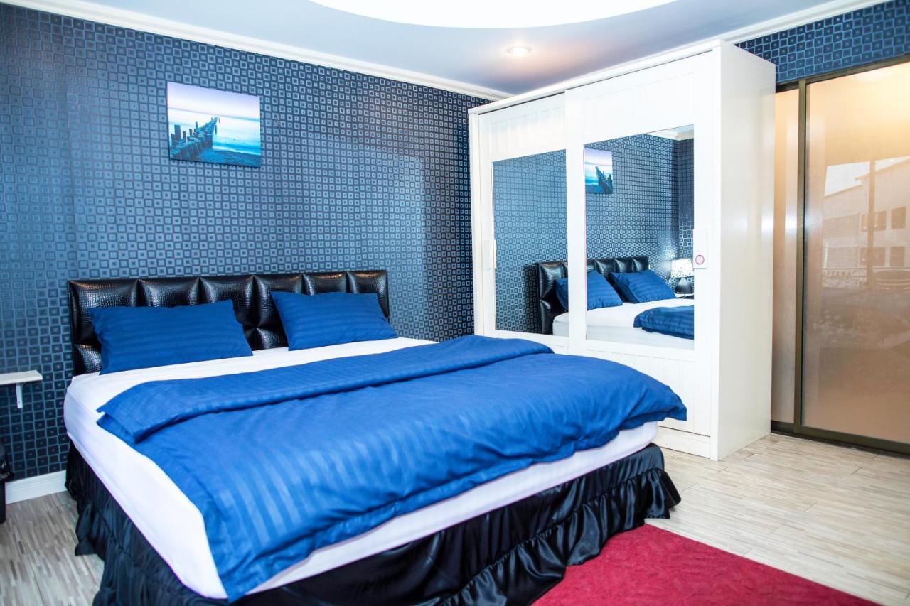 Merry Inn Suites Pattaya ภายนอก รูปภาพ