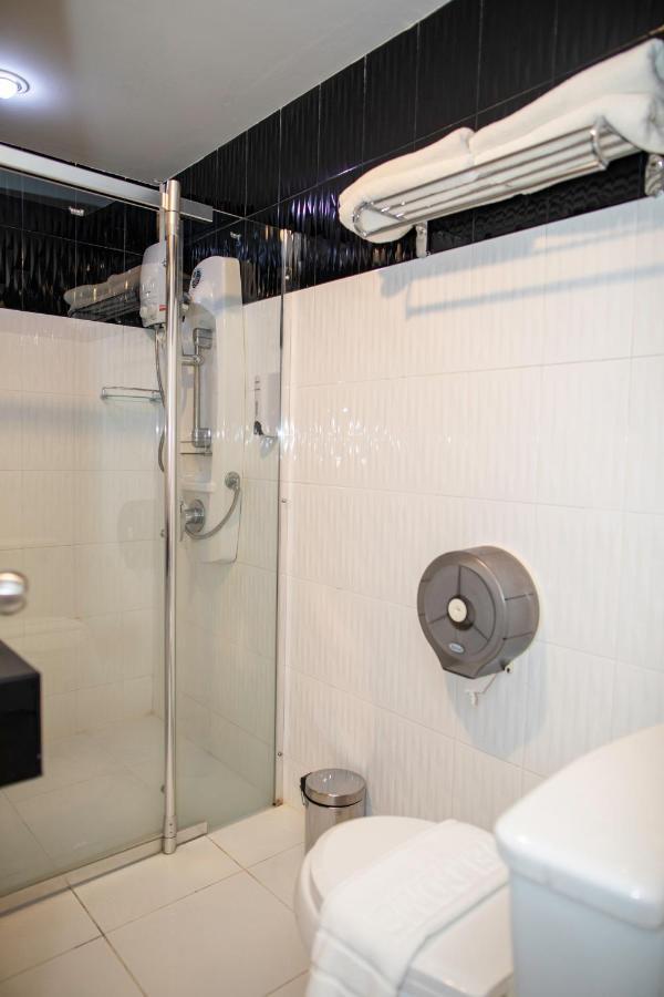 Merry Inn Suites Pattaya ภายนอก รูปภาพ